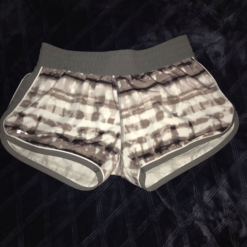 Running shorts